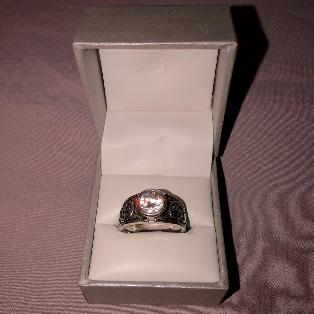 Sterling silver ring diamond zirconia